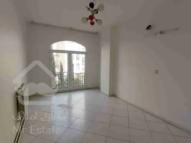 153 متر 3 خواب زیر قیمت پاسدارن