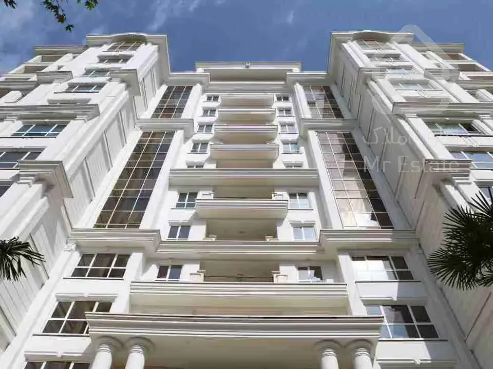 232 متر برج باغ دروس