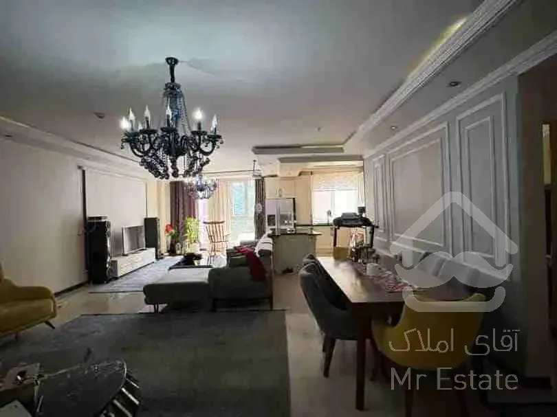 فروش ۱۳۰ متری دو خوابه ،فوری