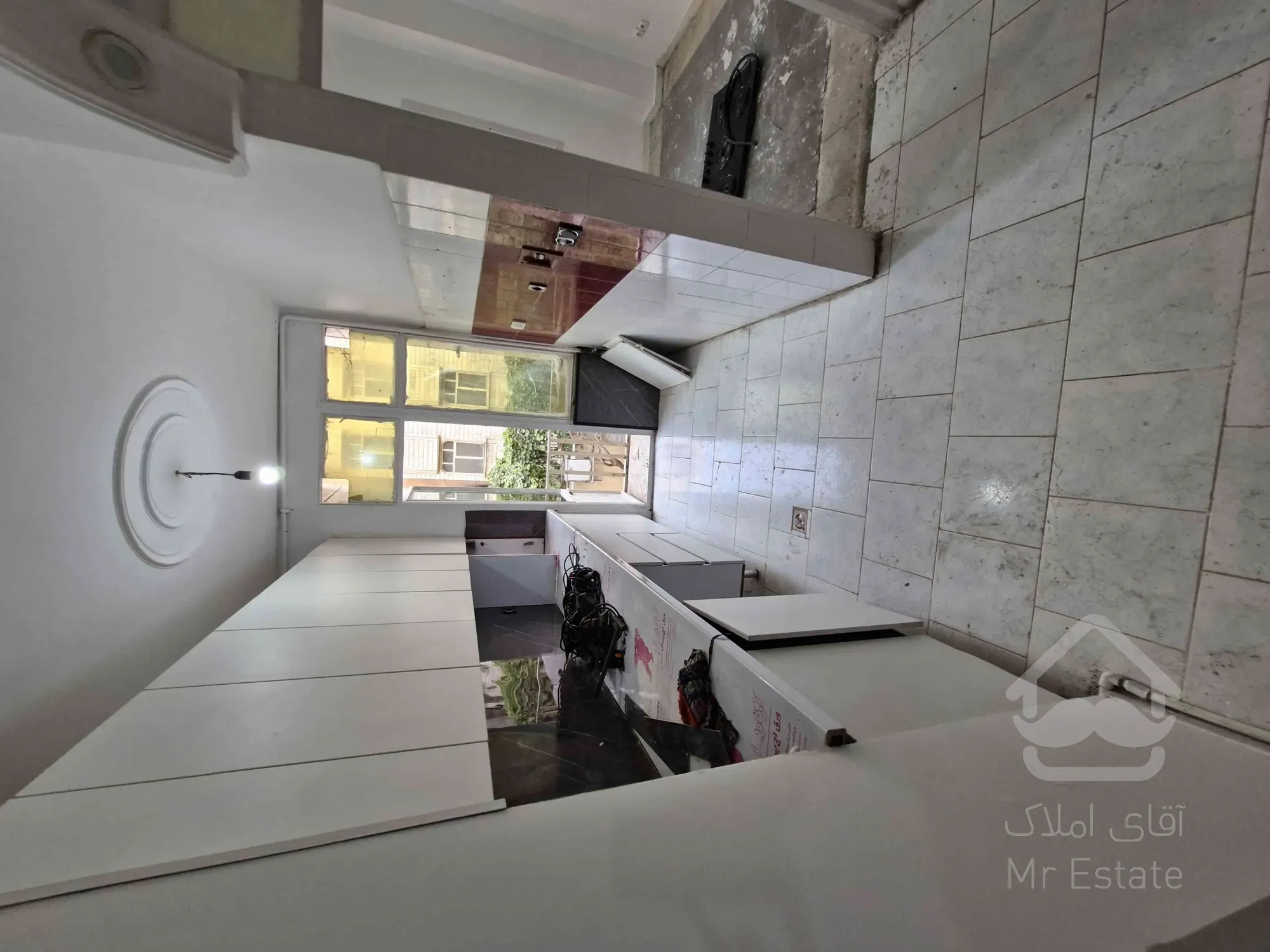 اپارتمان۴۷مترخ امام خمینی بین جیحون ویادگار تخلیه