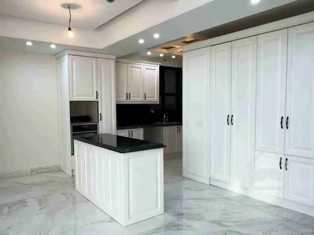 ۱۴۰متری مدرن برای افراد خاص