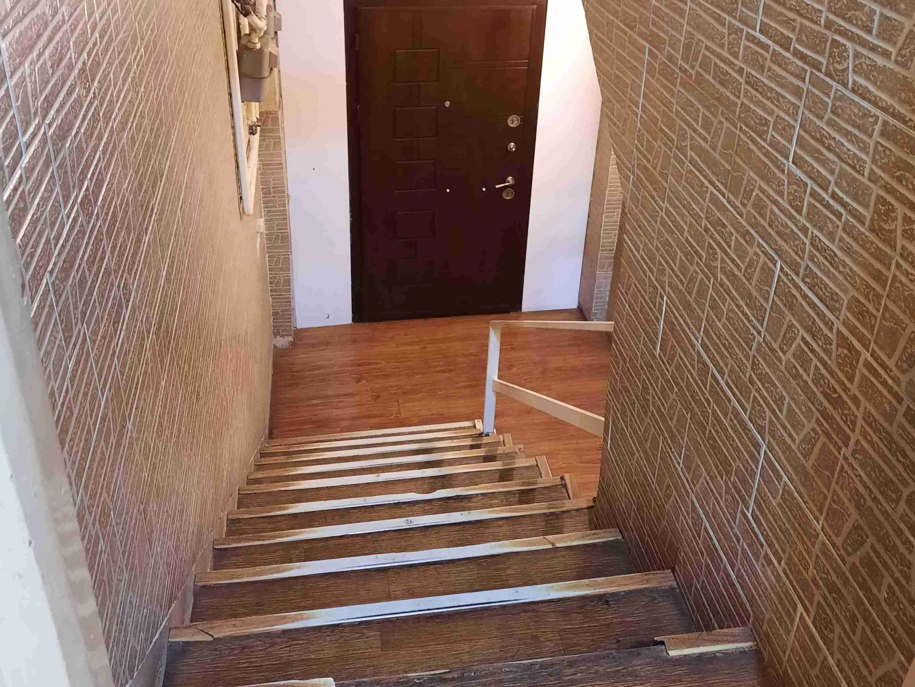 فروش ۲ طبقه مستغلات موقعیت اداری قائم مقام مشاهیر