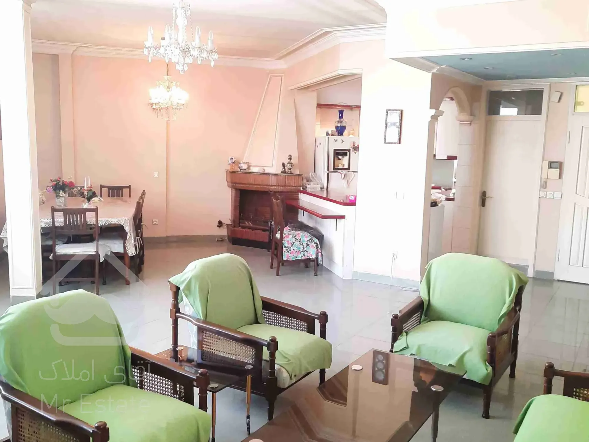 فروش آپارتمان ۱۲۰متر موقعیت اداری ، عباس آباد