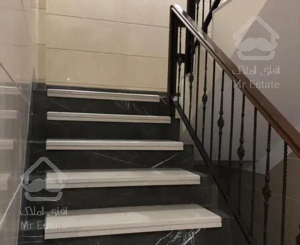 سعادت آباد 130متر (۳ خوابه) ۲ پارکینگ سندی