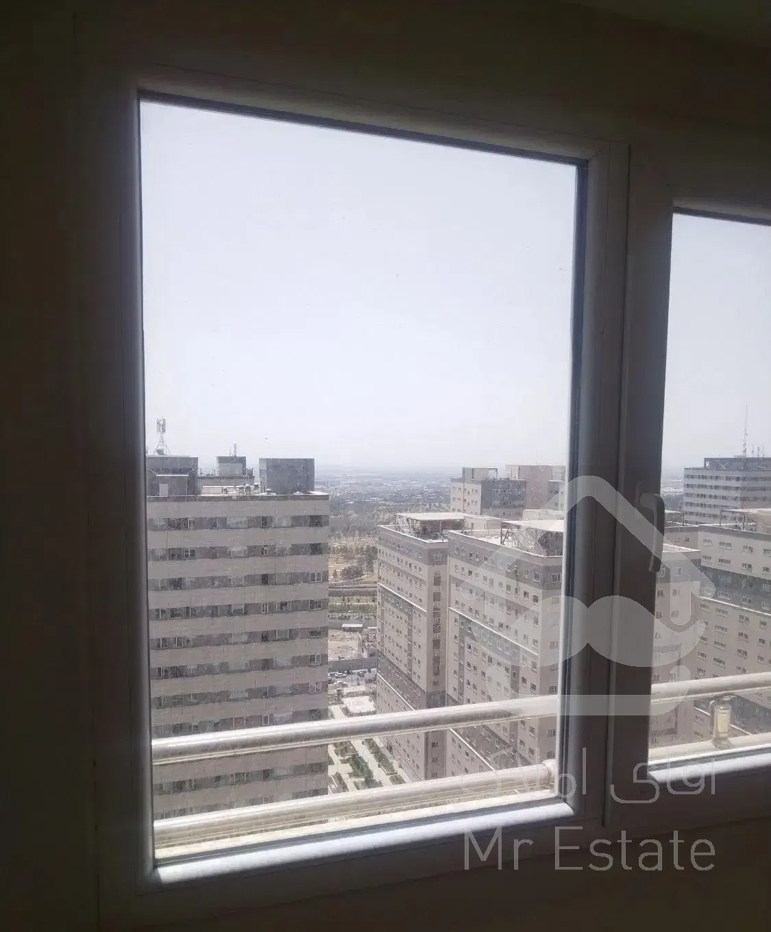 103 متری دو خواب دریاچه