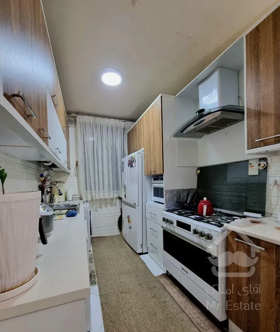 ۵۰متری شهرک سینا رو به کوچه دو قدمی اصلی