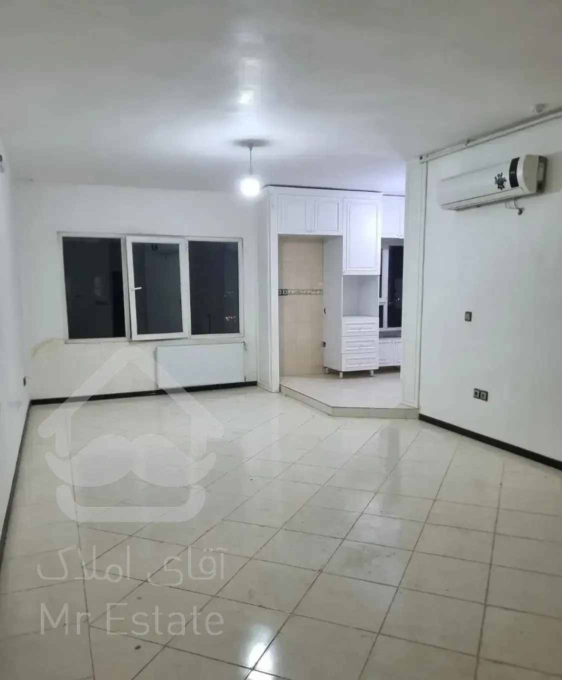 آپارتمان ۱۰۸ متری برج های بهارستان