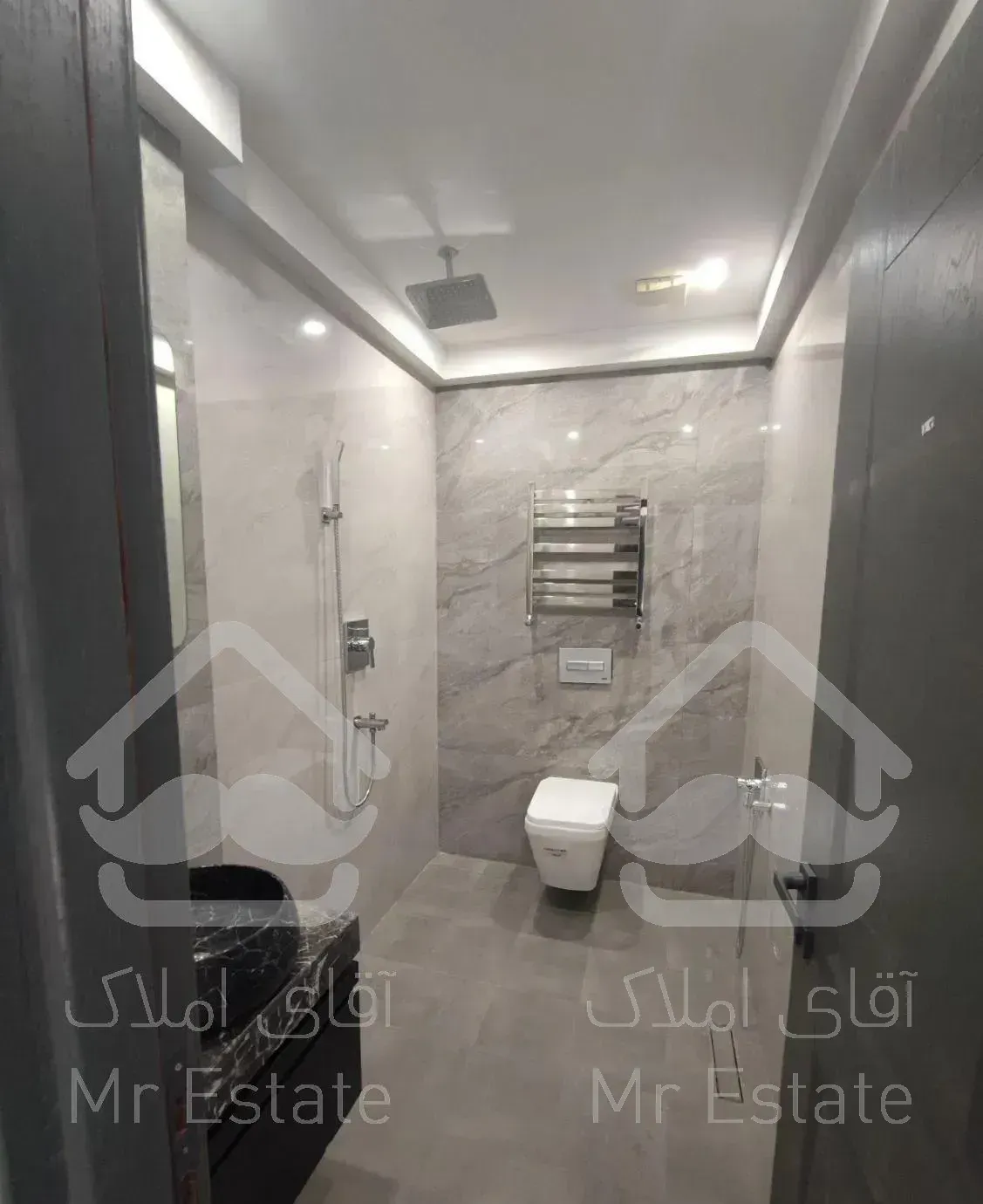 آپارتمان مطهری لارستان 119 متری