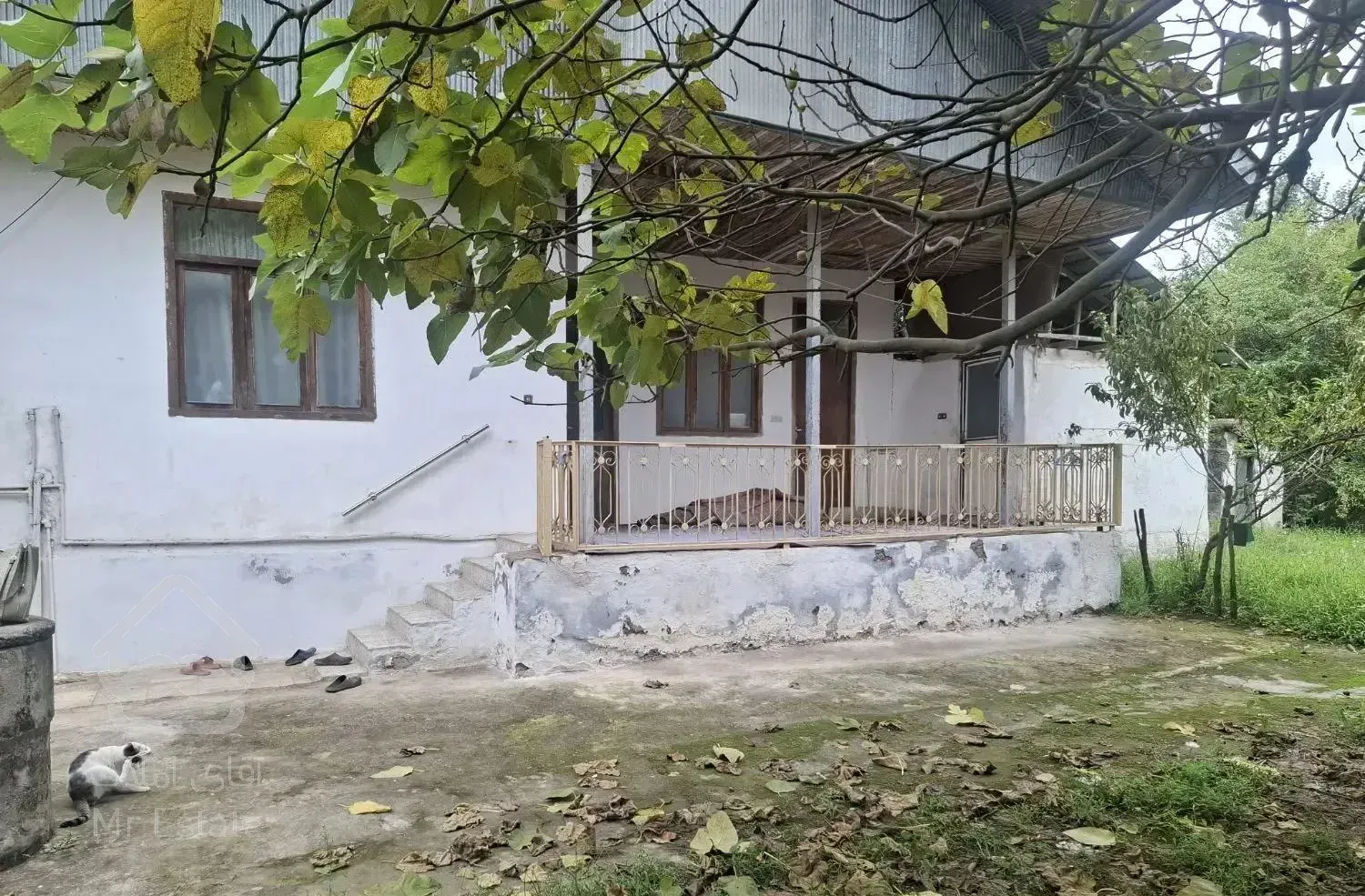 930مترخونه باغ بامغازه 35متربراسفالت روستای فومن