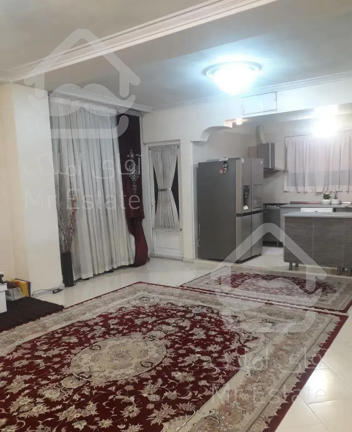 آپارتمان هشتاد دومتری فول