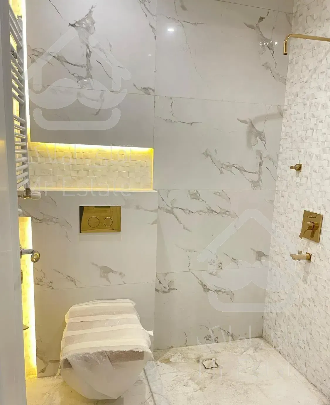 ۱۷۰ متری گلچین / برج باغ برند منطقه