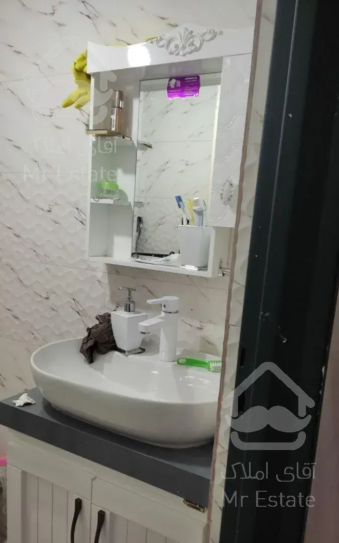 ۹۰ متر دو خوابه ، ۱۴۰۰ ، چهار طبقه تک واحد