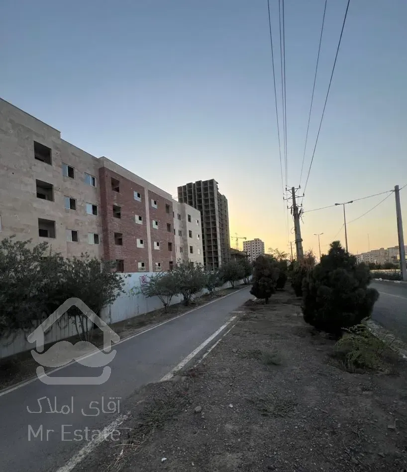 ۸۴ متری فاز۳ امام‌حسن