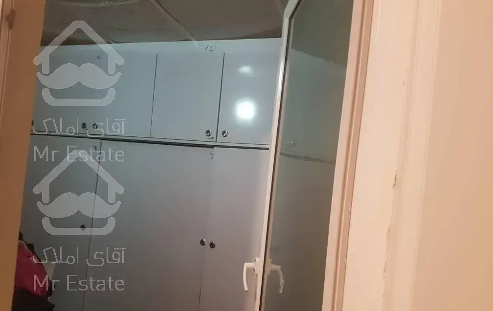 آپارتمان ٦٨متری دو خواب در شهرک لاله منطقه ١