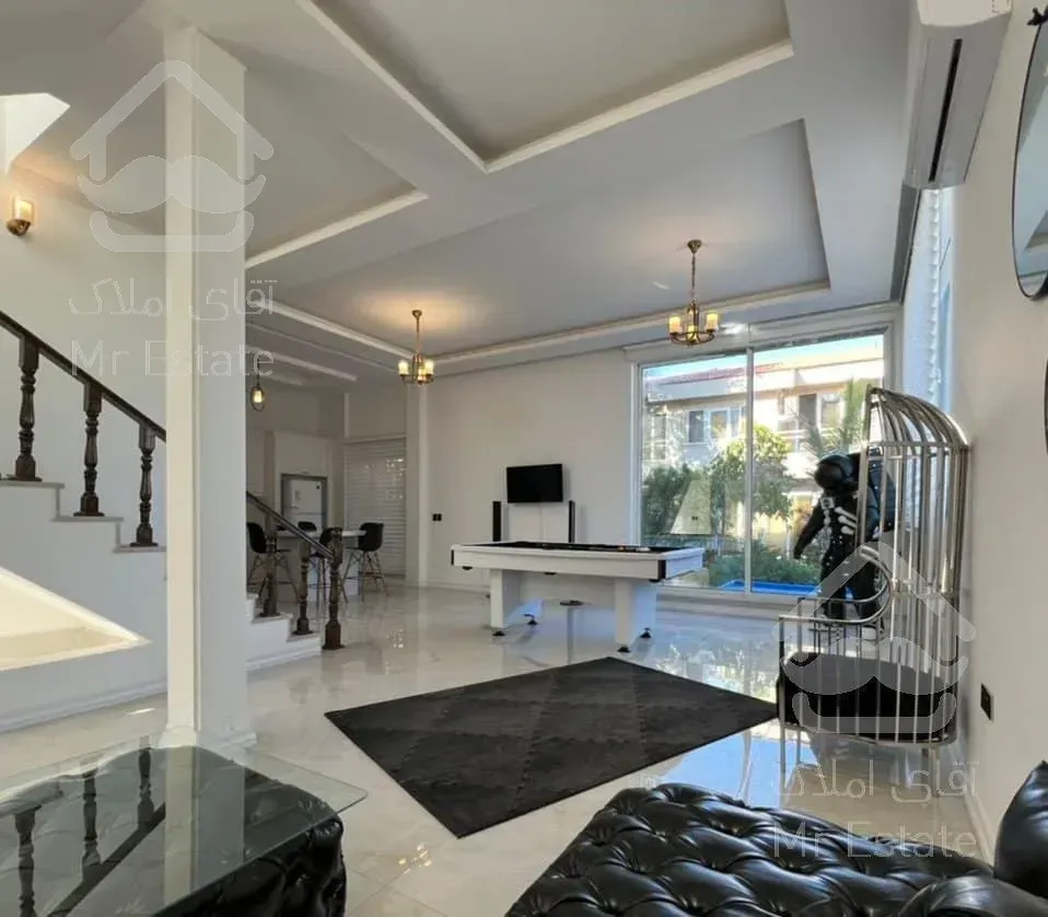 واحدویلا/مالک