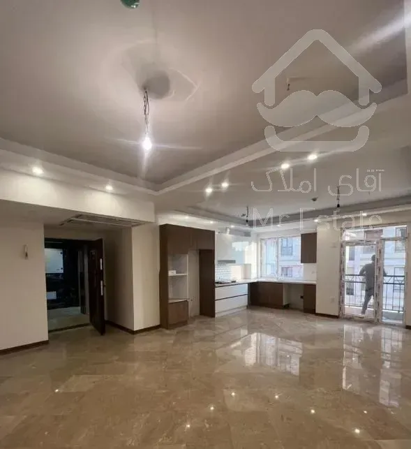 ۸۰ متر / رو به آفتاب/ ۱۰ واحدی / ۷ ساله/ زیر قیمت