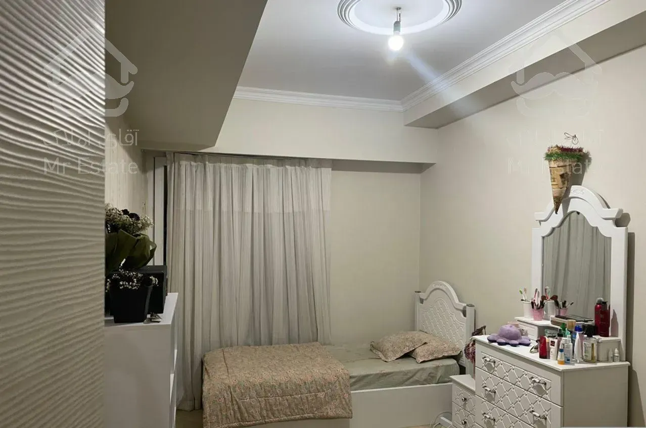 شهرک غرب 110متر 3 خوابه ارغوان غربی