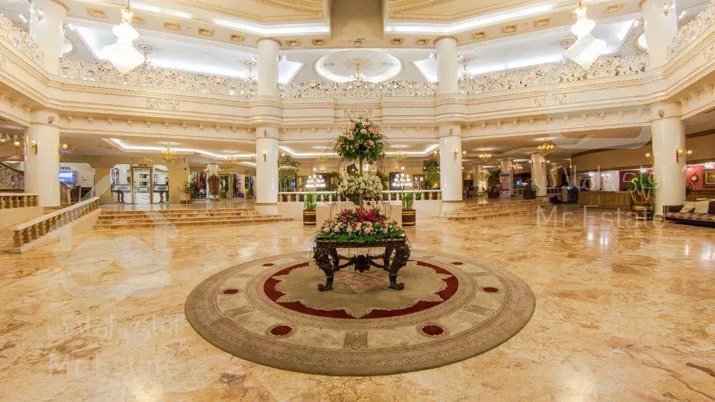 خرید فروش آپارتمان 250 متری فرمانیه شرقی