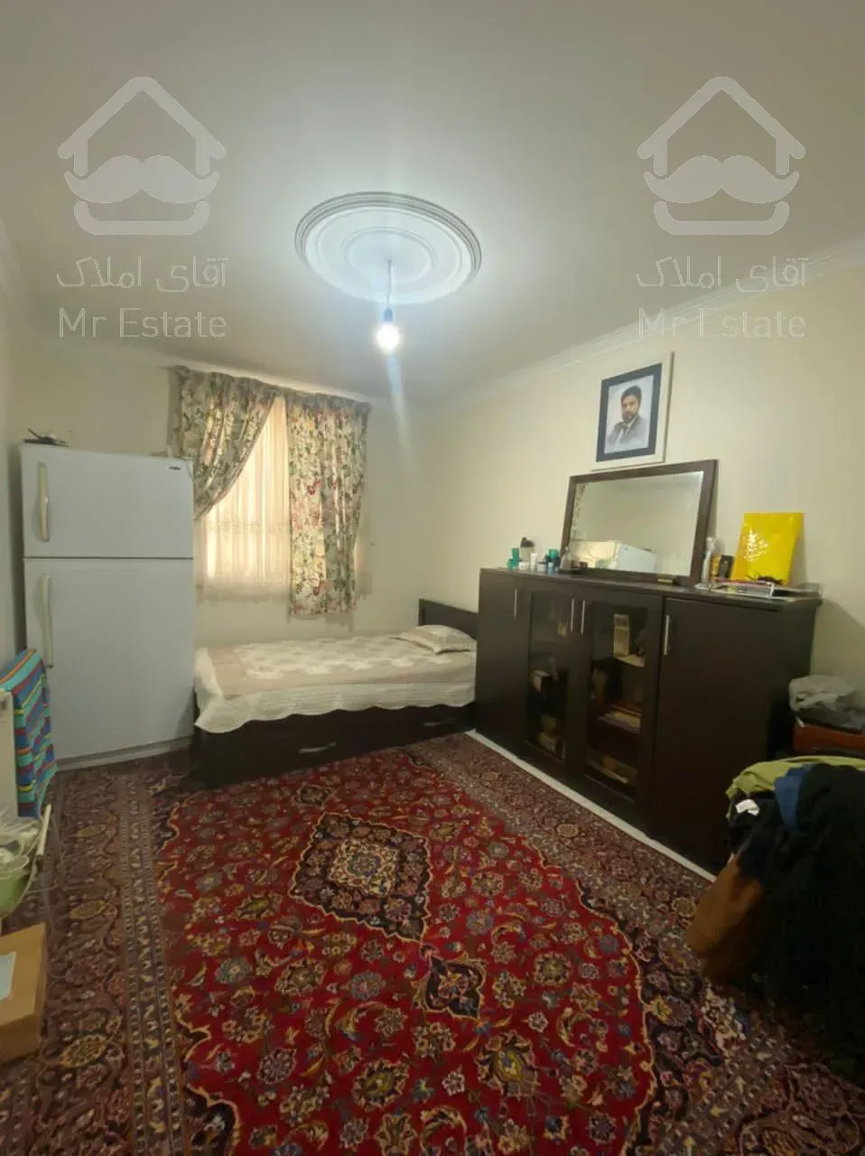 آپارتمان ۱۱۴ متری ۲ خواب،وام دار،قابل رهن، لوکیشن طرشت، فول امکانات، سال۹۱