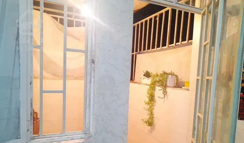 فروش 80متر آپارتمان ناصر خسروگلدیس