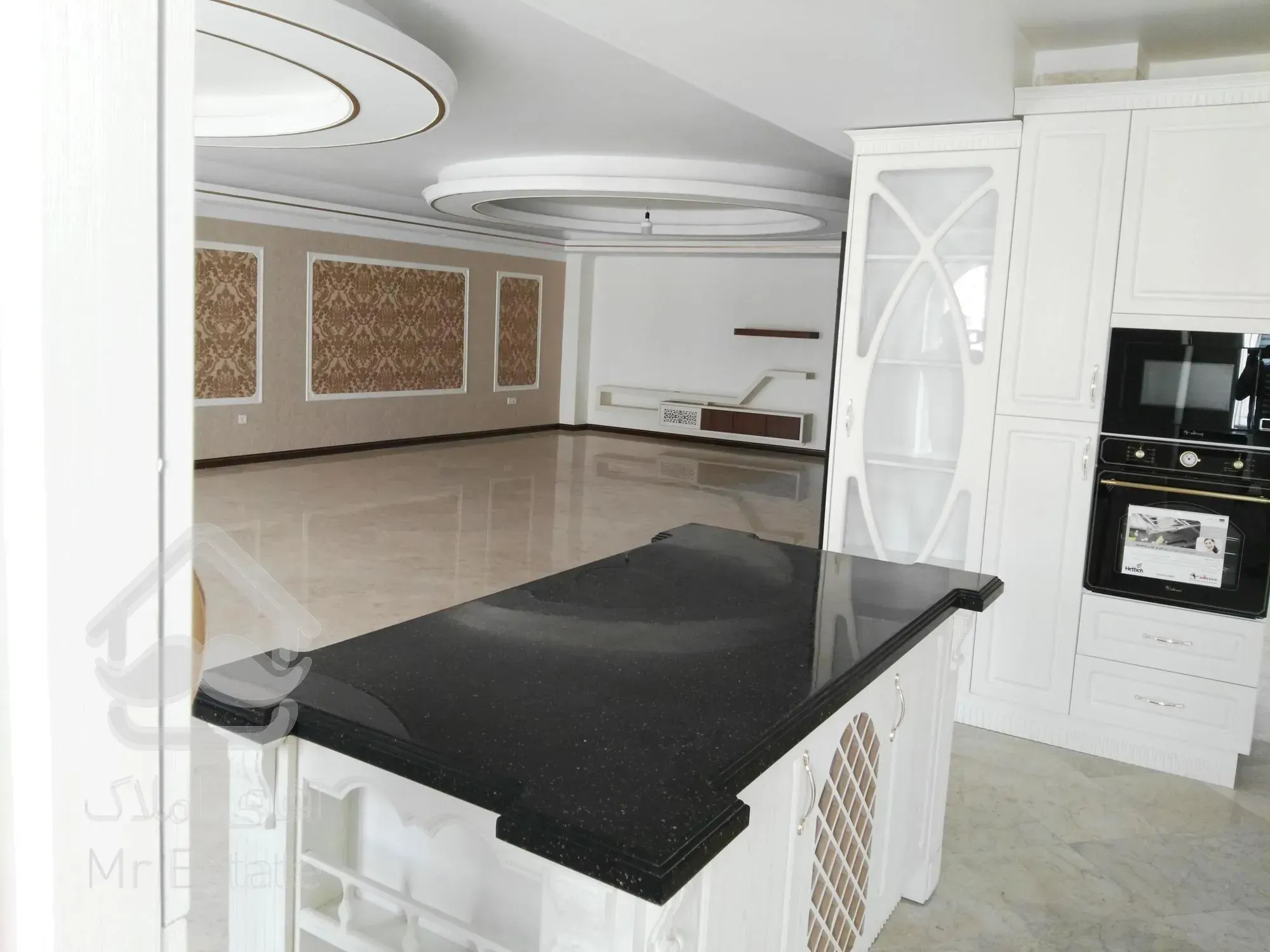 اجاره آپارتمان تکواحدی نوساز ۲۵۰ متری کاشانی گلستانها