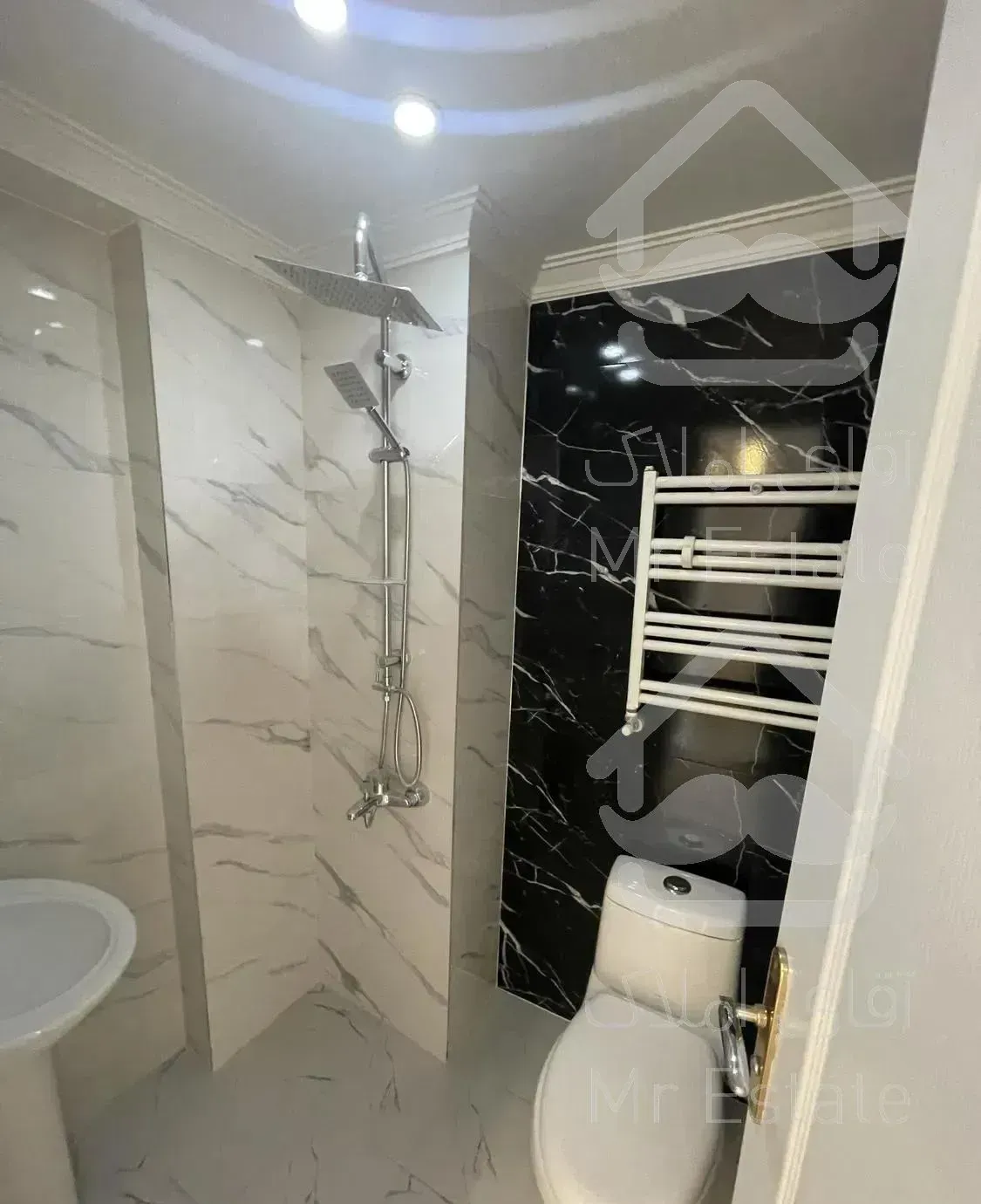 *گیشا 98 متر 2 خواب چندقدمی بوستان گفتگو