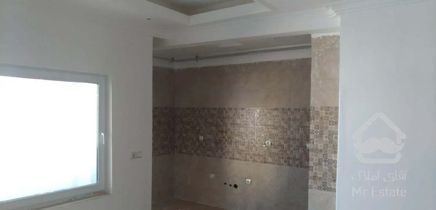 اپارتمان نوساز ۱۰۵ متری