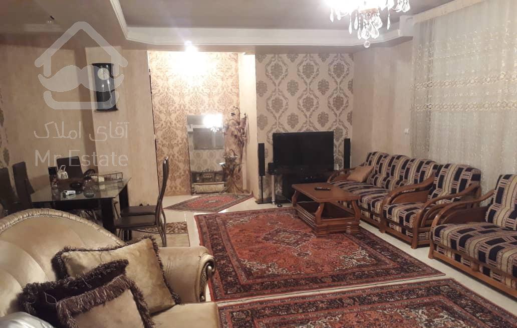 آپارتمان  ۱۲۰ متر  خیابان حافظ