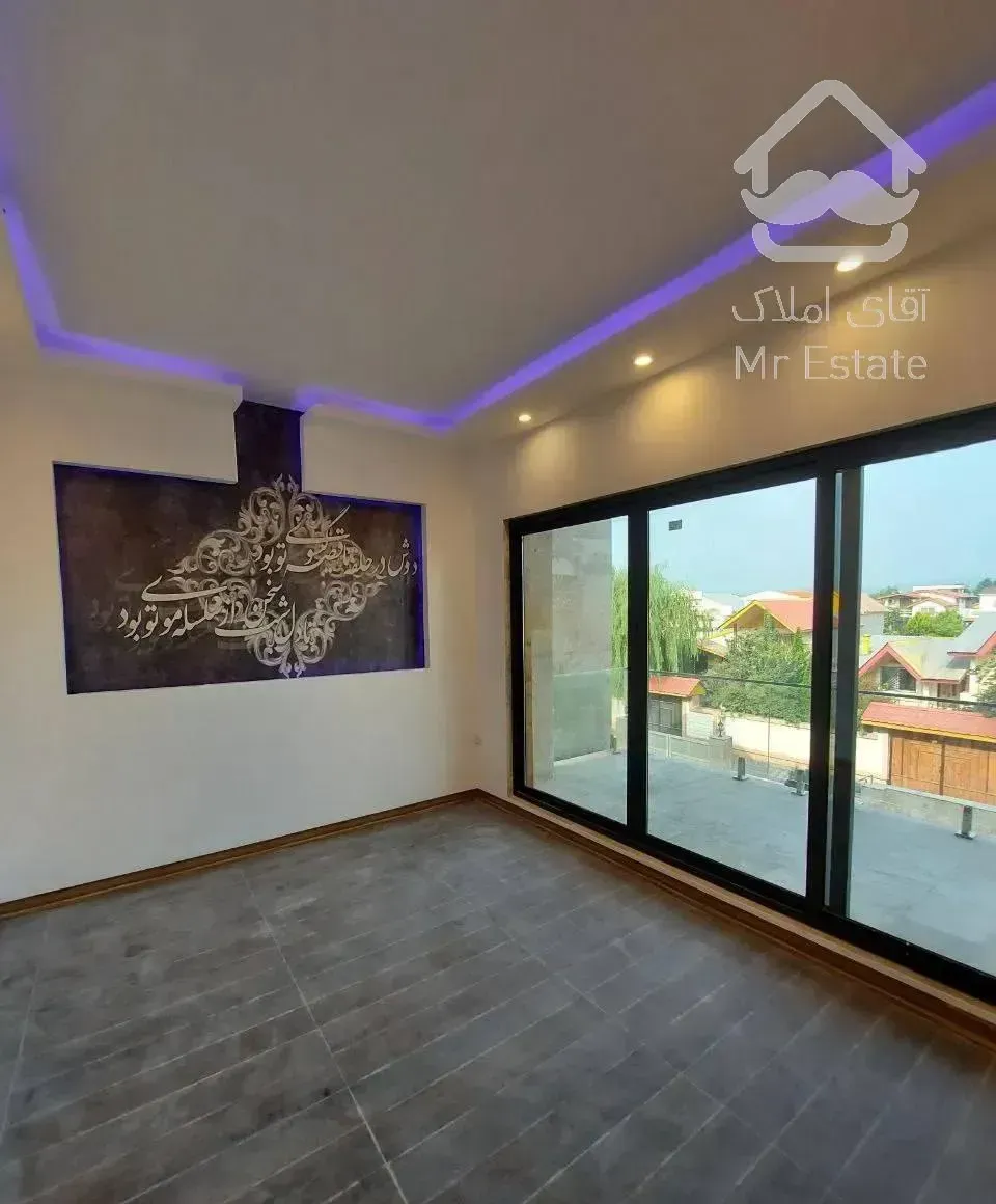 فروش ویلا باطراحی داخل استخر سندانشعابات نصب شهرکی