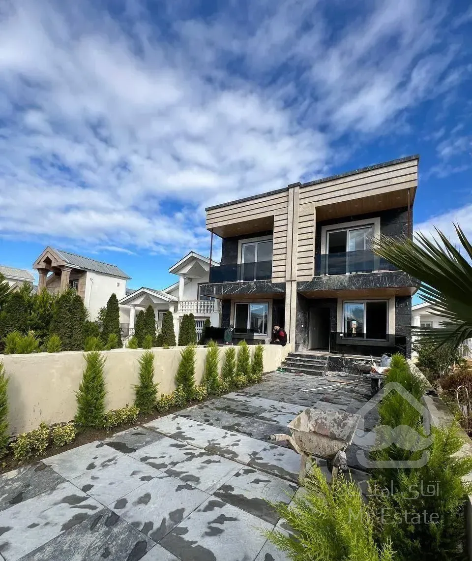 ویلاباغچه دوبلکس 170متری سند تک برگ شهرکی ویو جنگل