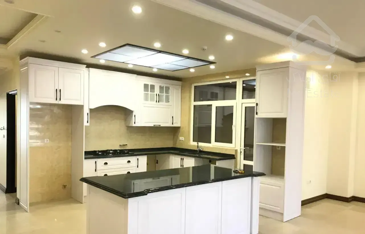 آپارتمان ۱۳۵ متری فردوس غرب/ورزی شمالی