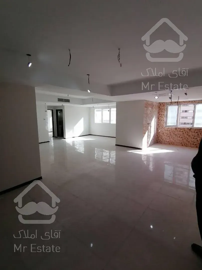 فروش واحد مسکونی دربرجg3