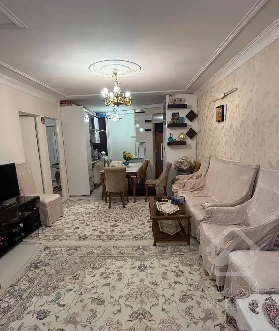 70 متری نیروی هوایی پیروزی 21متری دهقان