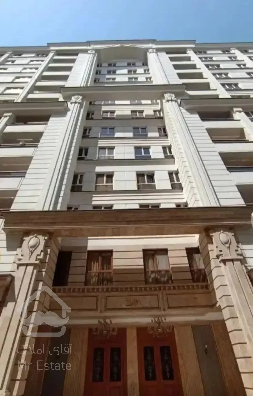 واحد ۱۱۹ متری/ فول امکانات/ برج سهند/ سنددار