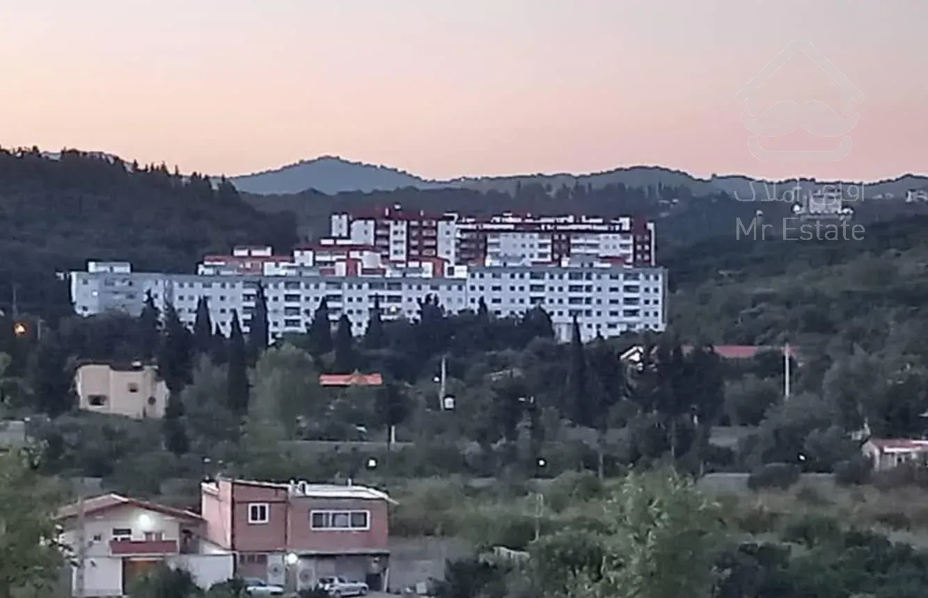 فروش آپارتمان ۱۲۰ متری تراس بزرگ شهرک شقایق