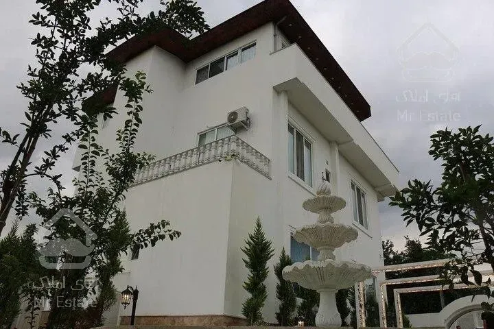 ویلای ۱۶۰۰متری اقدسیه گلستان جنوبی