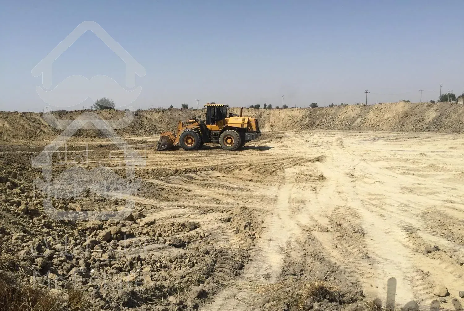 خاکبرداری و گود برداری و کندن استخر