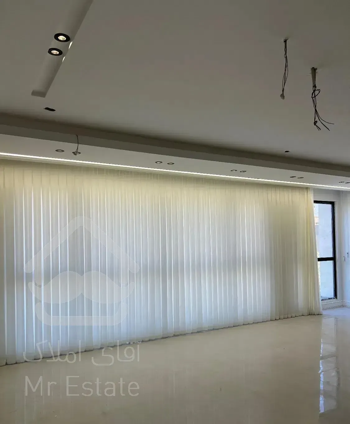 ۱۶۵ متر ۳ خوابه تک واحدی/دونبش/غرق نور/خ امام رضا