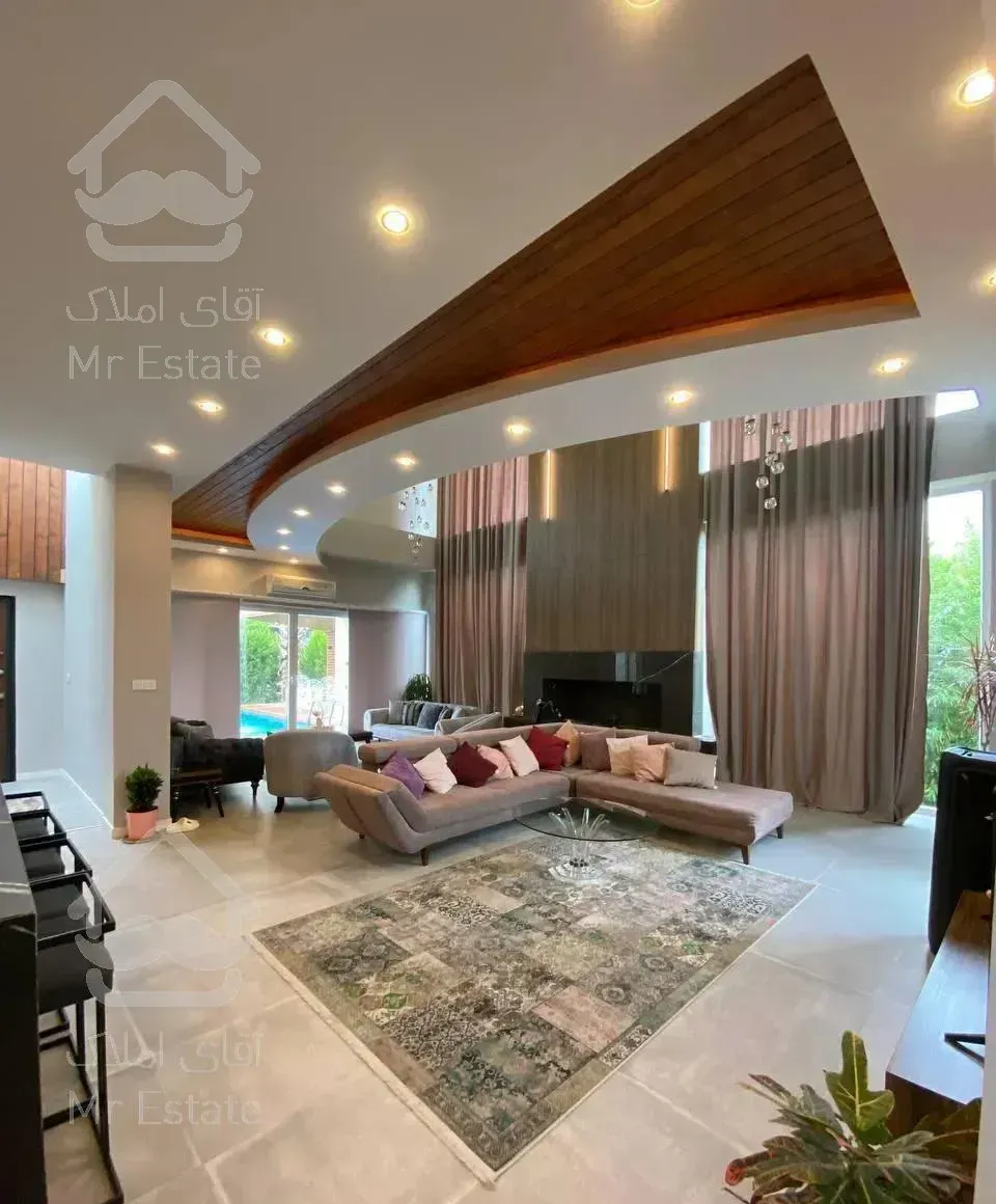 ویـلا باغ مدرن 340متری/استخرچهارفصل+پایانکار