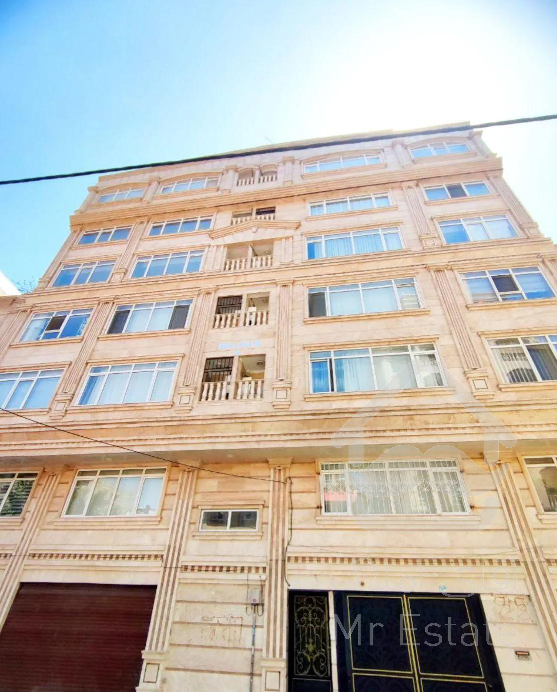 گرمدره ۱۳۳ متری/سه خواب بدون مشرف*