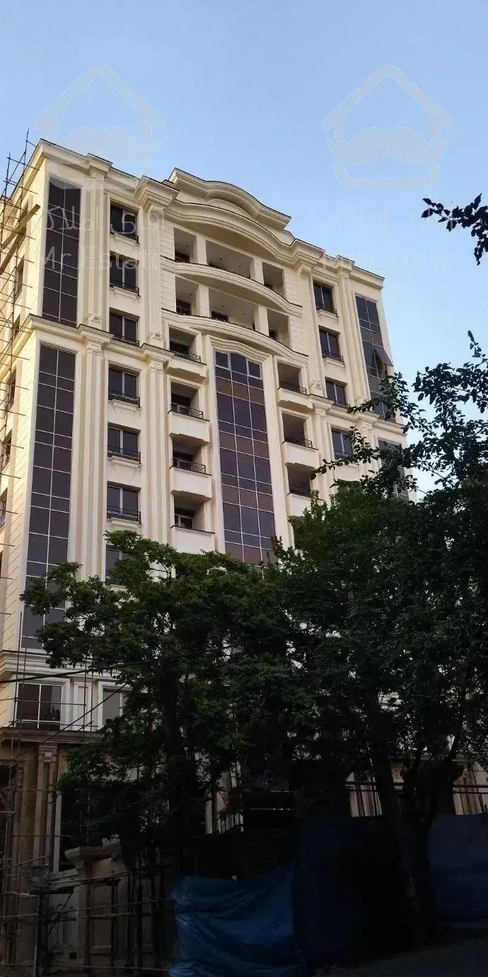 ۱۳۰ متر برج باغ با 90 متر تراس