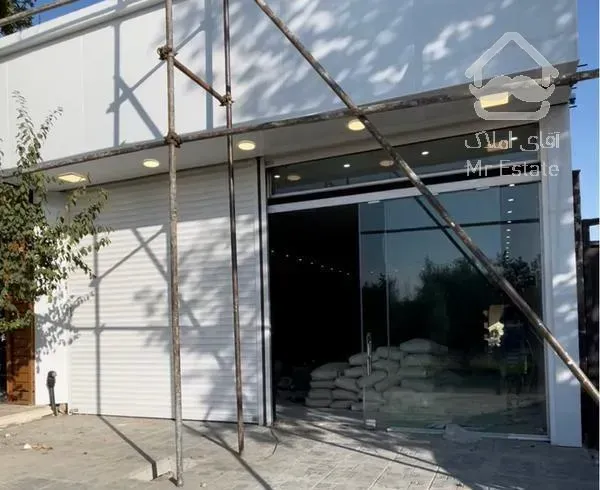 ملک برتهراندشت ۵۰۰ متر ویلا با ۱۰۰ متر مغازه