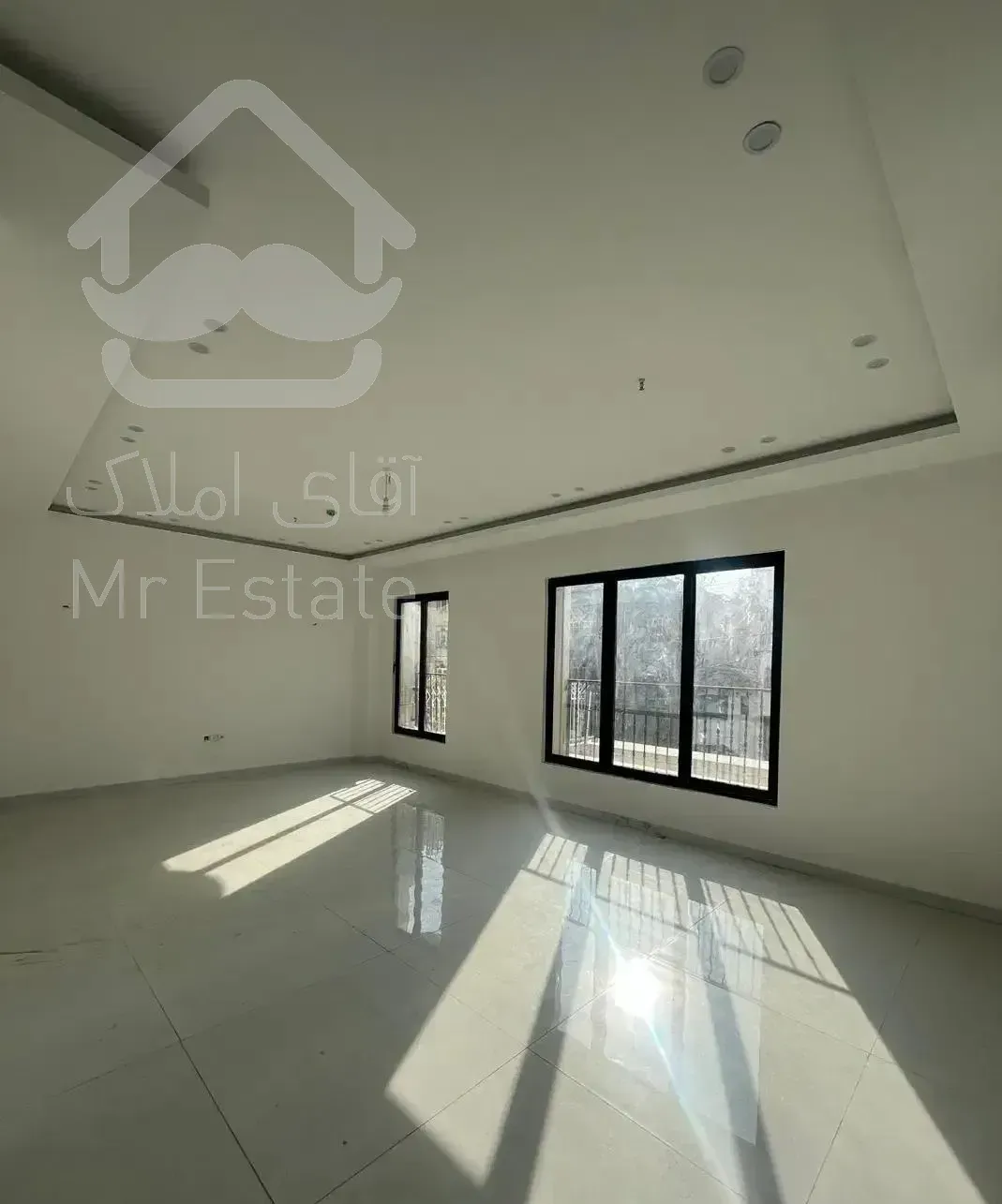 ۱۳۰متر صفر تکواحدی/ کوچه ۲۰متری/ تاپ هنرستان