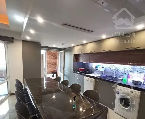 برج ۲۶۳ متر دوبلکس منطقه ۲۲