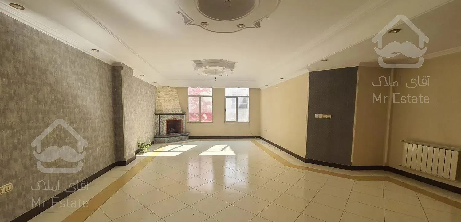 ۱۲۸متر ۳خواب /شهرک نفت/بالای سیمون بولیوار