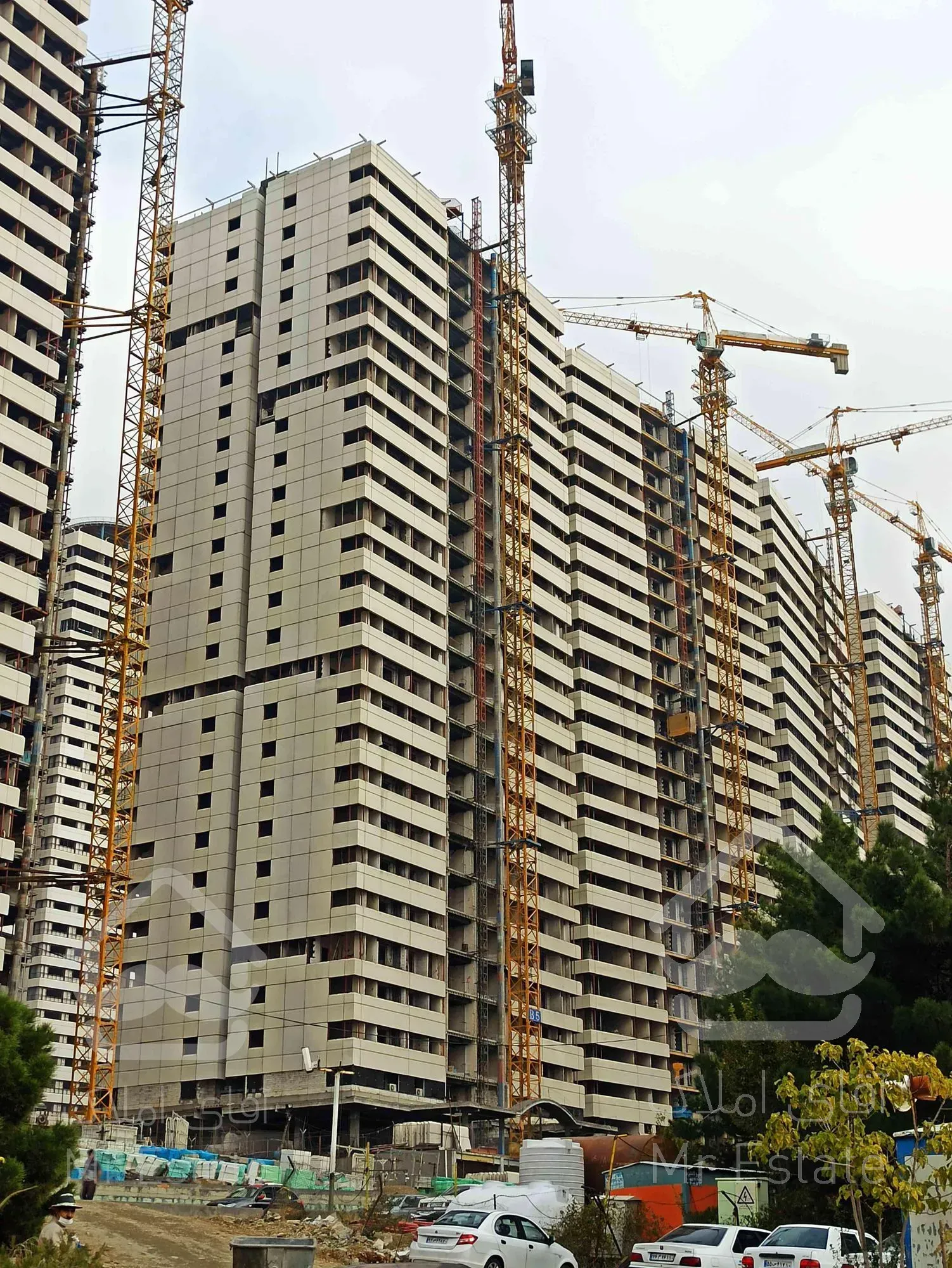 پیش فروش واحد مسکونی دربرج خرازی