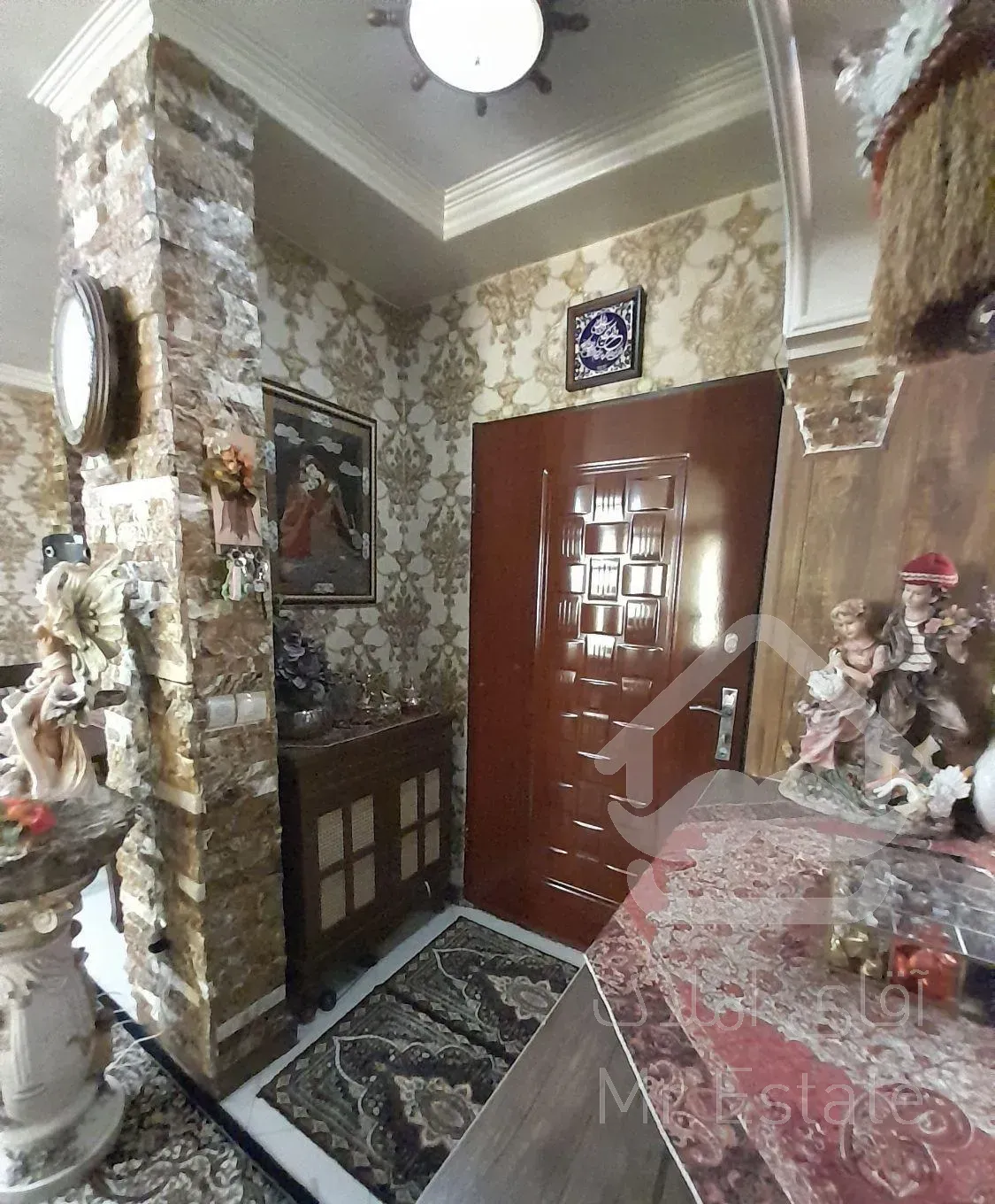 رهن آپارتمان ۸۰ متری ۲ خوابه طبقه ۴