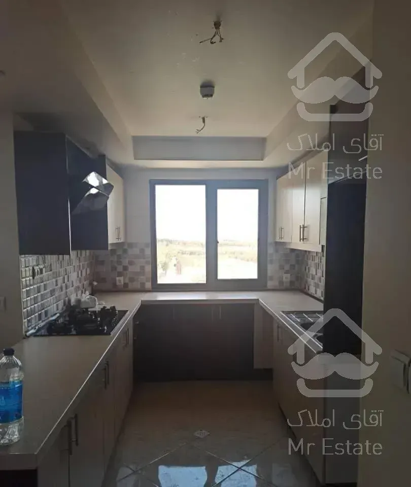 دریاچه چیتگر۱۱۵متر۲خواب/برج شیک/خوش نقشه