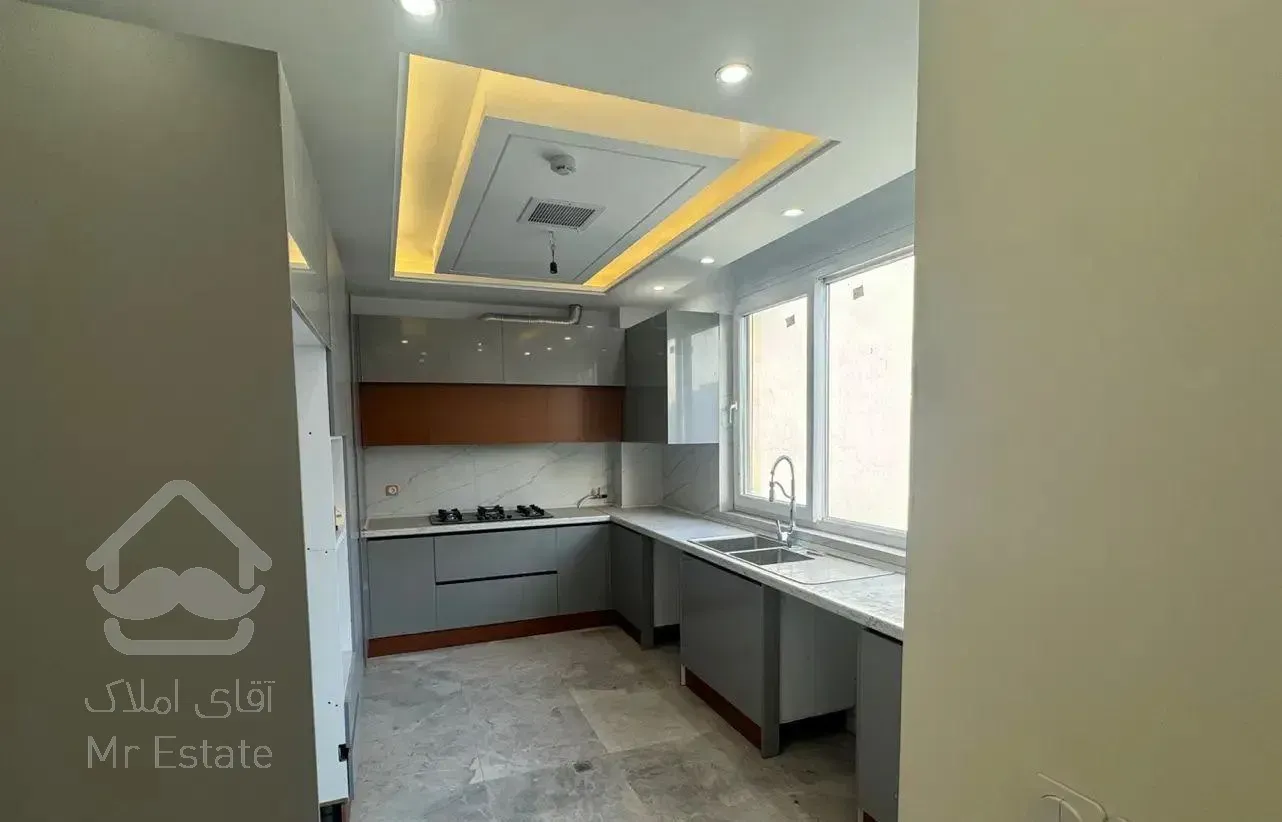 ۱۳۲ متر/ نوساز/تکواحدی/سازه استثنایی/لوکیشن بینظیر