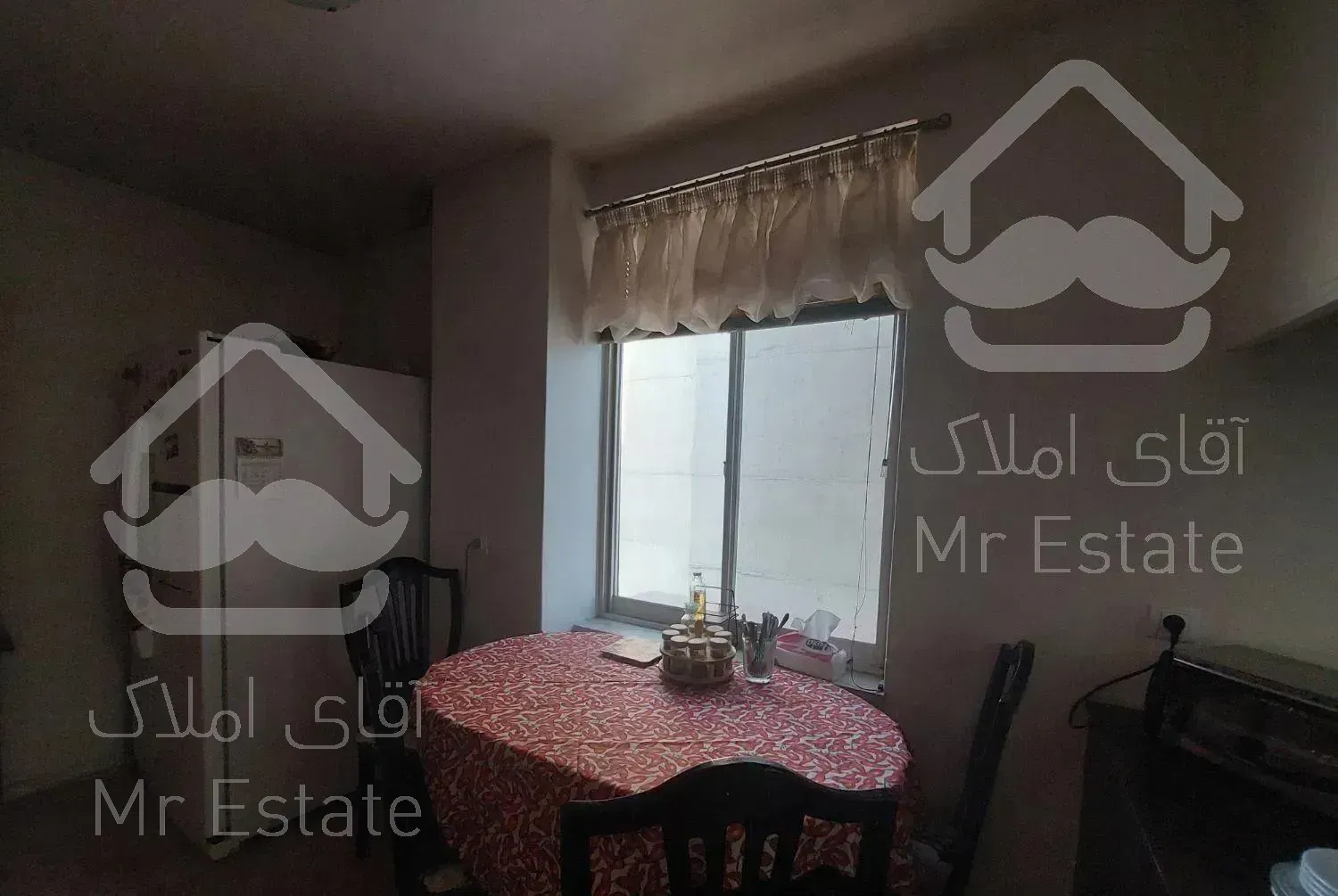 ۱۷۵متر.دو خواب.مجتمع مسکونی بهجت آباد